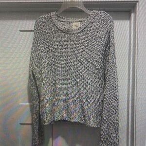 Women's Gray Sweater